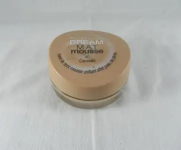 Fond de teint, Maybelline