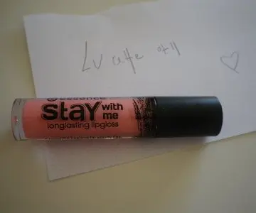 Longlasting lipgloss rose, Essence