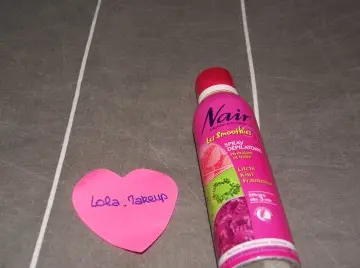 Sray dépilatoire, Nair