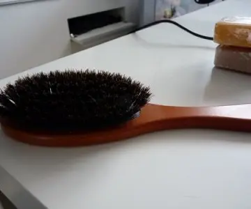 Brosse, Inconnue