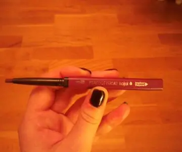 Kohl Kajal p2 Prune, p2 Cosmetics