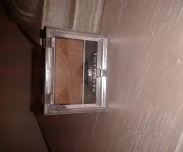 Fard à paupières, Maybelline