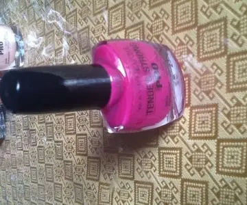 Tenue & strong pro, Maybelline