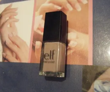 vernis, Elf