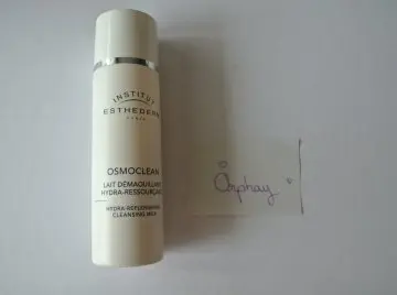 Lait démaquillant Esthederm, Institut Esthéderm
