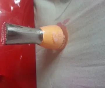 vernis orange fluo, Yes Love