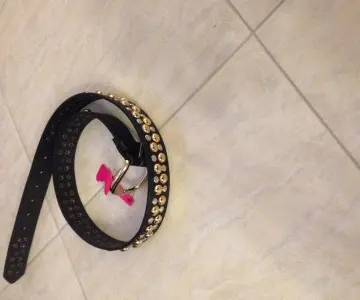Ceinture noir or et argent, Inconnue