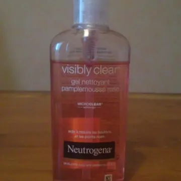 Visibly Clear gel nettoyant, Neutrogena