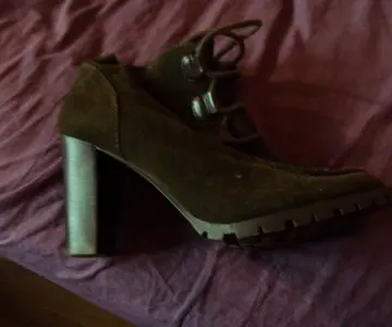 low boots kaki et marron 40, Zara
