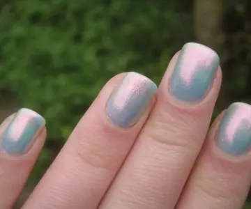 Vernis OPI bleu clair irisé, OPI
