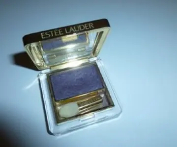 Fard à paupières, Estée Lauder