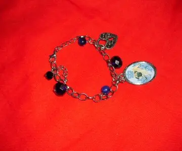 Bracelet en chaîne, Inconnue