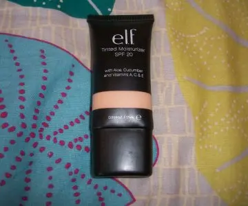 Crème Teintée, Elf