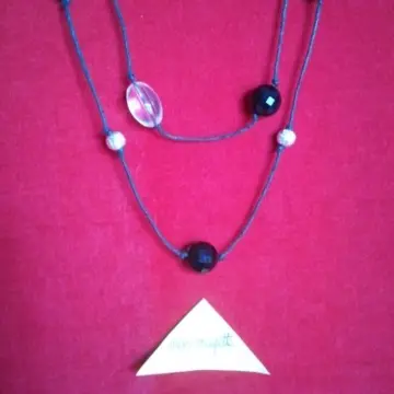 Collier pampilles, Inconnue
