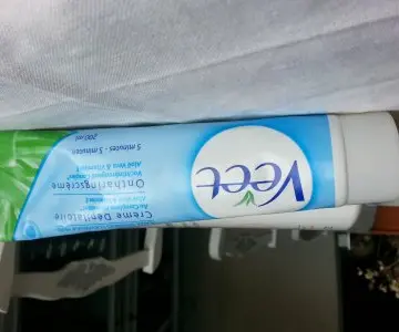 Creme dépilatoire, Veet