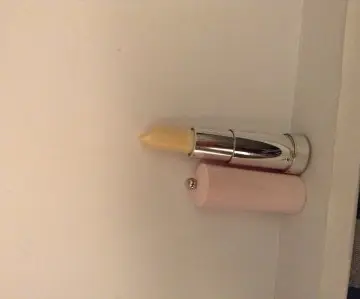 Rouge a lèvre, Bourjois
