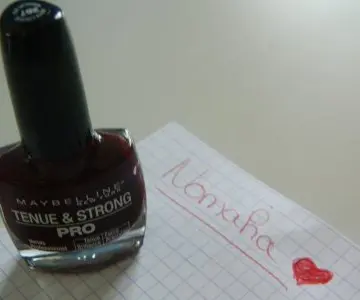 Tenue & Strong, Maybelline