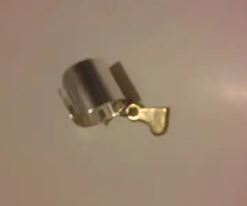 Faux Piercing cartilage oreille, Bershka