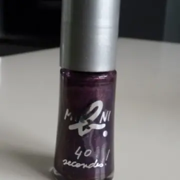 VERNIS AGNES B, Agnès b.