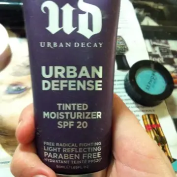 Crème teintée UD, Urban Decay