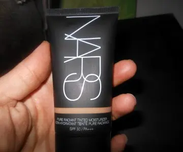 Creme teintée NARS, NARS Cosmetics