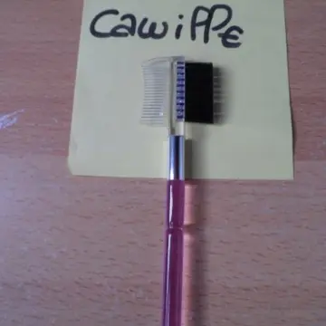 pinceau pour sourcils, Inconnue