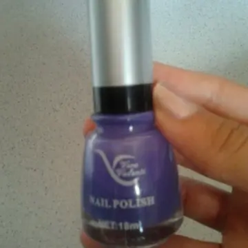 Vernis violet, Nail Polish