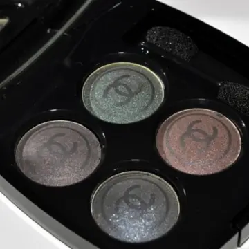 Quatuor les folies noires, Chanel