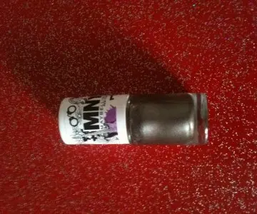 vernis MNY, Maybelline