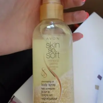 Huile scintillante avon, Avon
