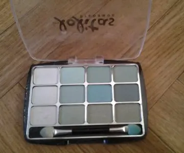 palette 12 couleurs "nº4 vert", Les Lolitas