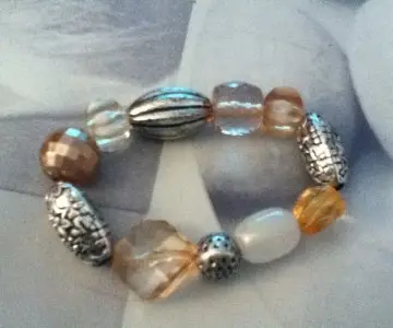 Bracelet, Inconnue