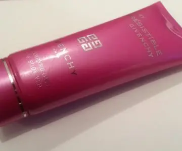 Voile sensation pour le corps   Very Irresistible, Givenchy