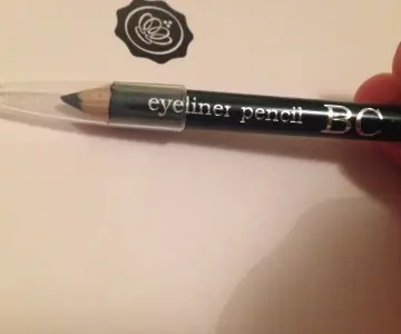 Eye liner pencils, Inconnue