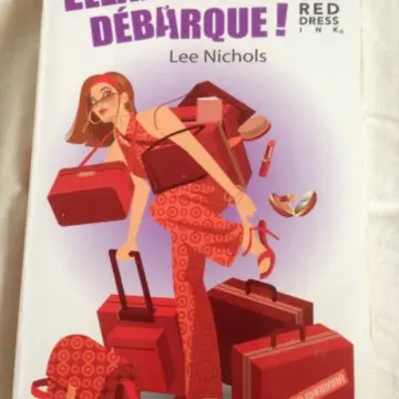 ELEANOR DEBARQUE, Red dress