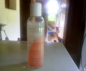 eau demaquillante, Inconnue
