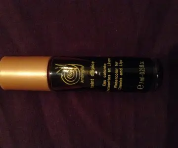 Eau colorée Teint d'épice, Ambrazia
