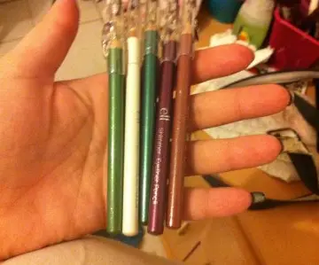 crayon eyliner, Elf