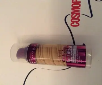 Fond de teint, Maybelline