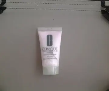 mousse hydro démaquillante, Clinique