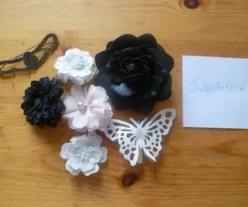 Barrettes fleurs, H&M