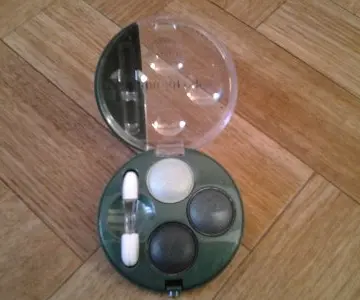 smoky eyes vert trendy, Bourjois