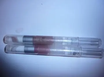 gloss ELF, Elf