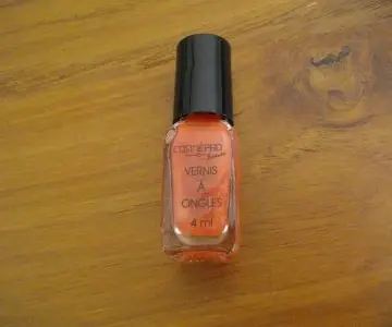 Vernis à ongles, Cosmépro