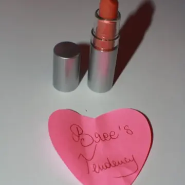 Lipstick Captivating, Elf