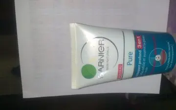Pure Nettoyant Profond 3en1, Garnier