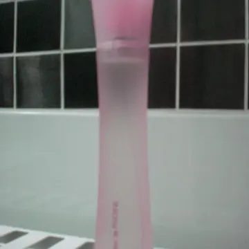 Parfum "Pur Désir de Pivoine", Yves Rocher