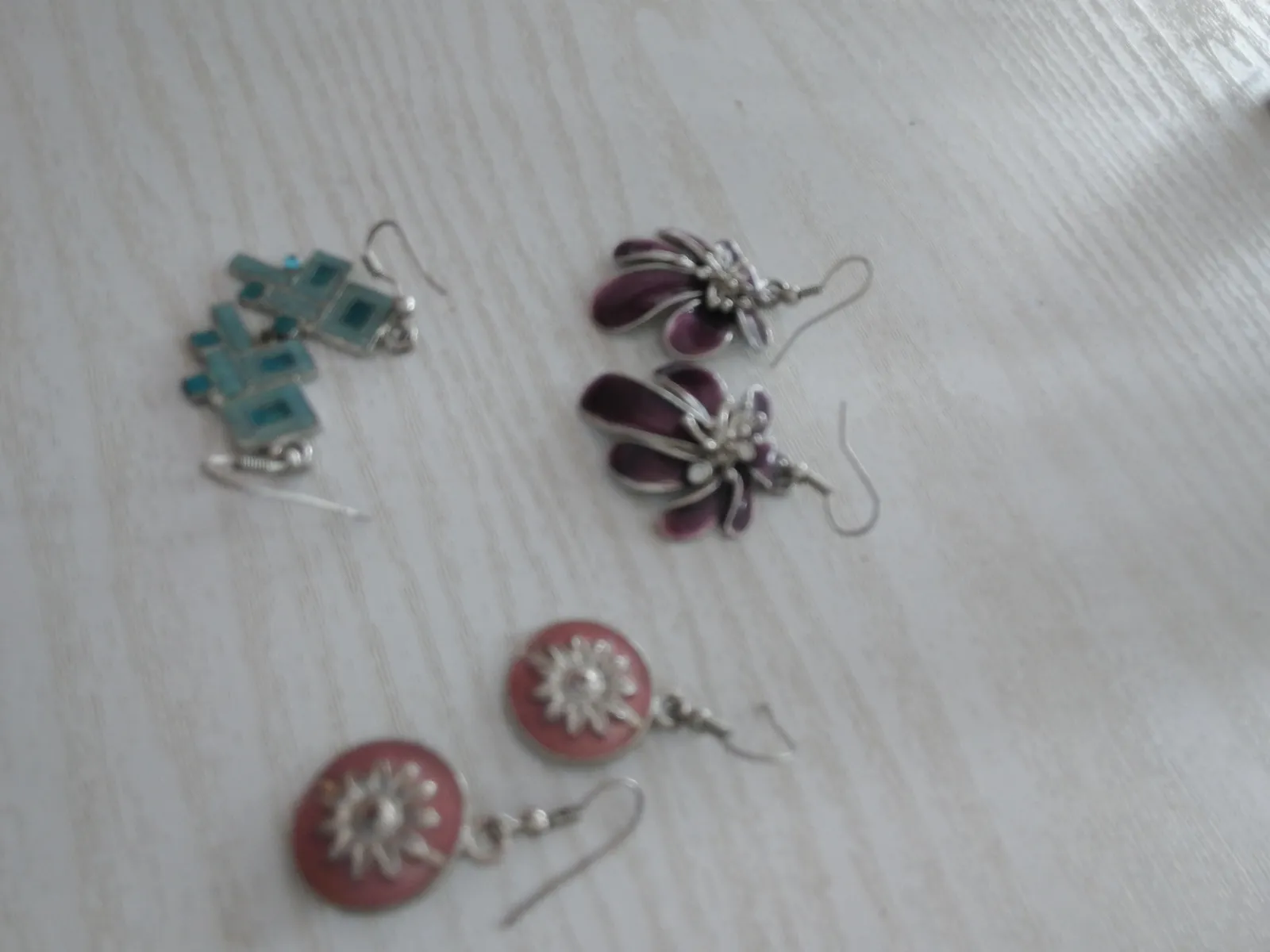 Photo 1 de Boucles d oreilles couleurs