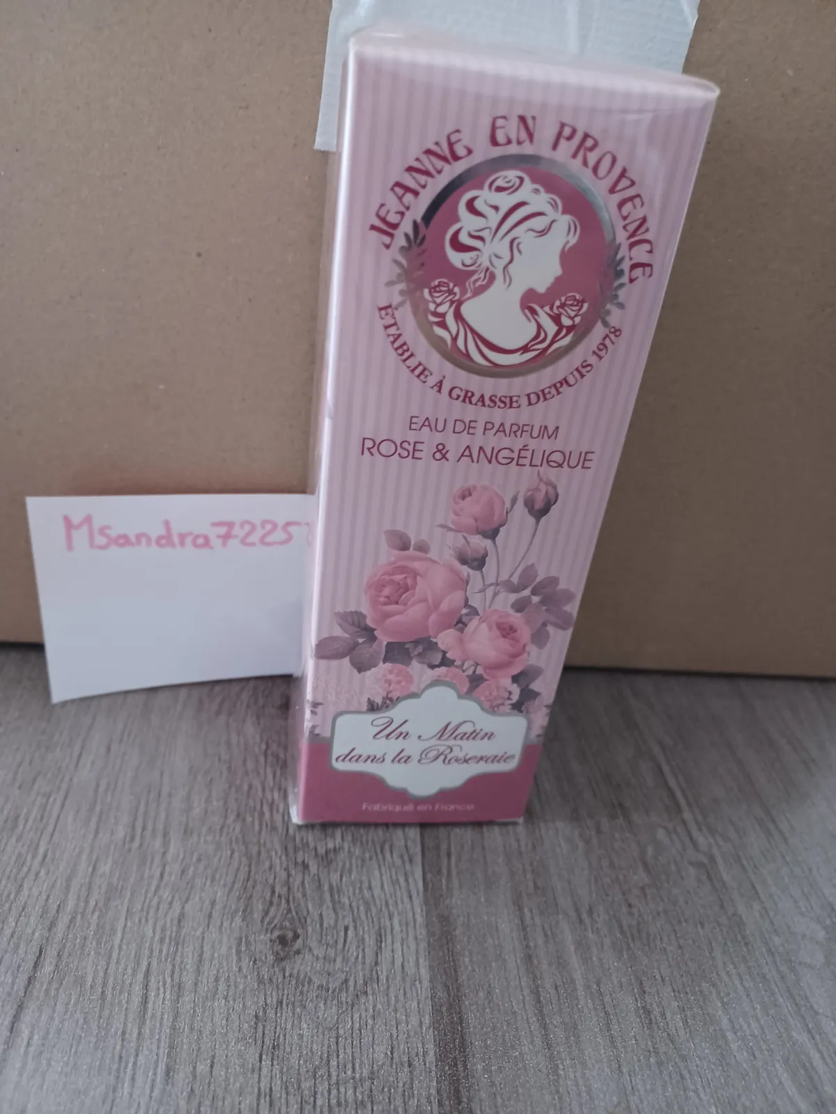 Photo 1 de Parfum