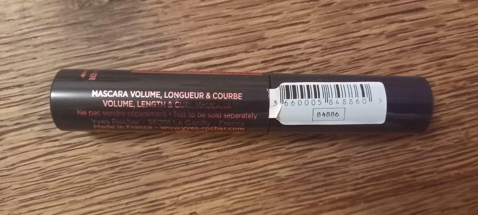 Photo 2 de Mascara volume noir.